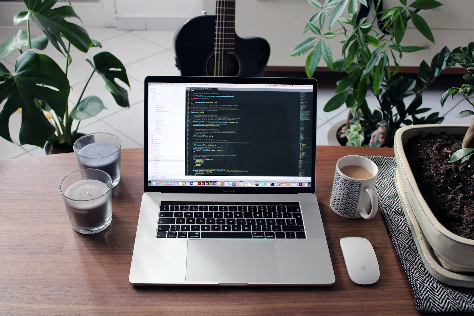 What Is JavaScript? The Beginner's Guide to JavaScript (How It Works ...