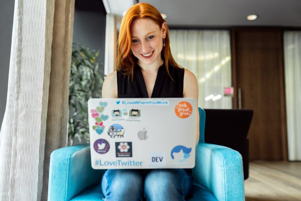 woman looking at laptop 