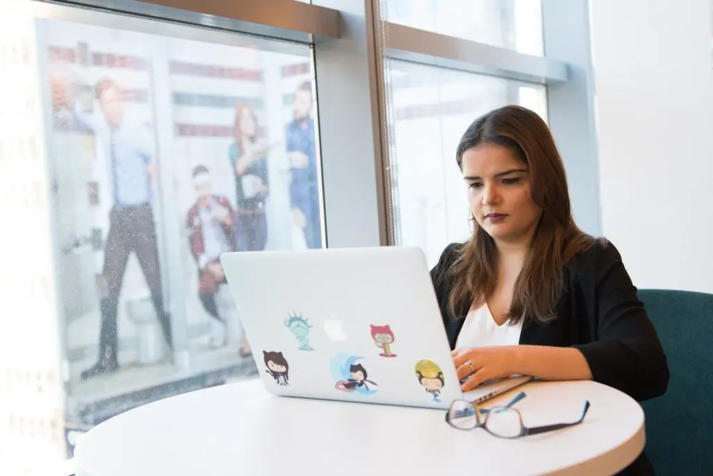 woman working on laptop